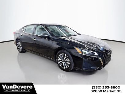 Used 2024 Nissan Altima 2.5 SV