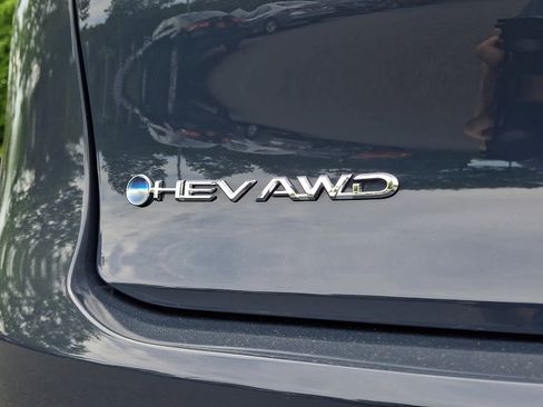 Certified 2026 Toyota Crown AWD/4WD image 32