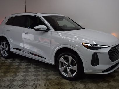 New 2025 Audi Q5 Premium Plus