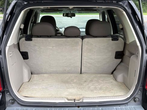 Used 2009 Ford Escape 2WD Hybrid image 9