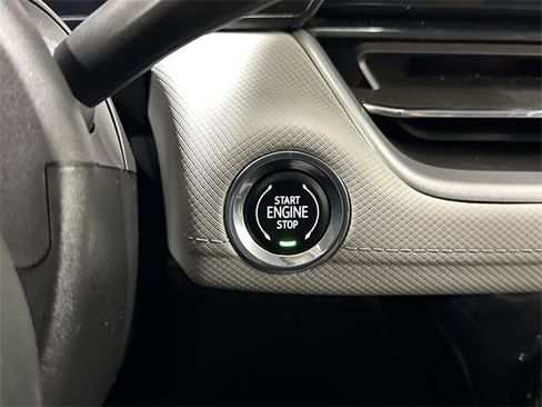 Certified 2024 Chevrolet TrailBlazer LT w/ Convenience Package image 16