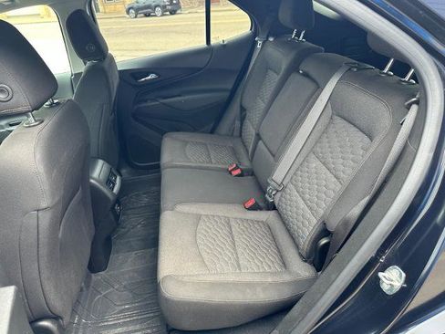 Used 2021 Chevrolet Equinox LT image 19