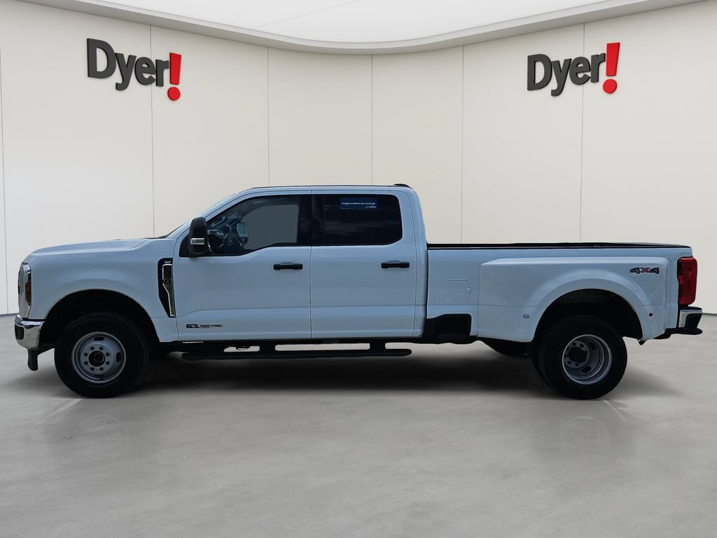 Used 2026 Ford F350 XLT AWD/4WD image 2