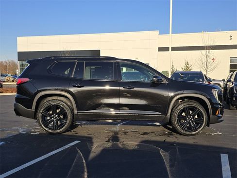 New 2025 GMC Acadia Elevation w/ Elevation Premium Package image 8