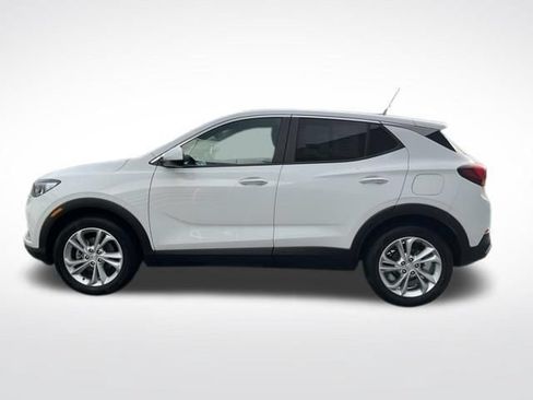 Used 2023 Buick Encore GX Preferred w/ Cold Weather Comfort Package FWD image 4