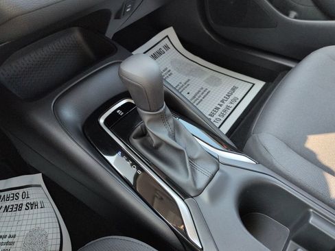 Certified 2025 Toyota Corolla LE FWD image 24