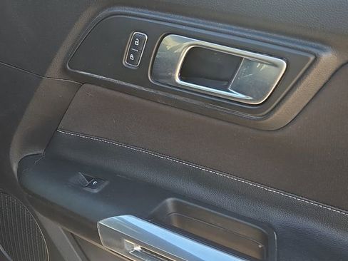 Used 2018 Ford Mustang GT image 13