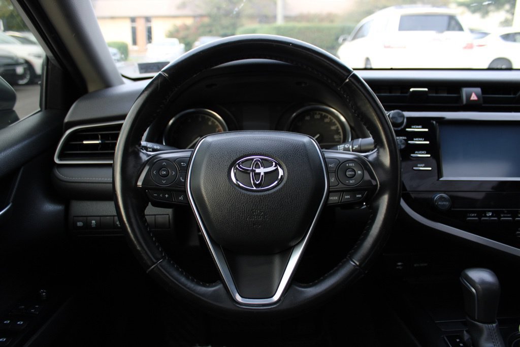 Used 2019 Toyota Camry SE w/ Convenience Package FWD image 15