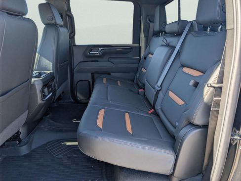 New 2026 GMC Sierra 2500 AT4 w/ AT4 Premium Plus Package AWD/4WD image 24