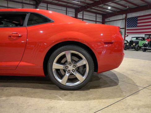 Used 2010 Chevrolet Camaro SS w/ Interior Accent Trim Package image 5