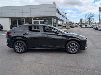 Used 2025 Lexus RZ 300e w/ Accessory Package (2T) video 2