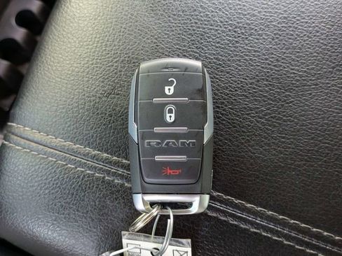 Used 2022 RAM 1500 Big Horn AWD/4WD image 28