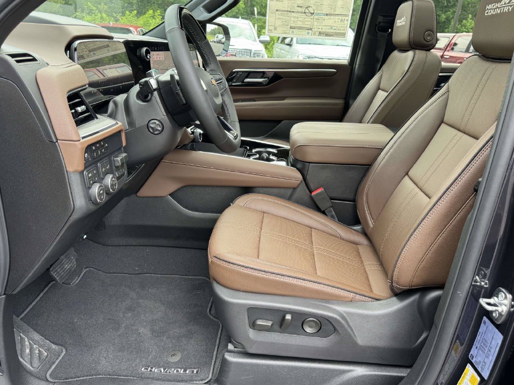 New 2026 Chevrolet Tahoe High Country AWD/4WD image 20