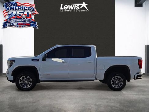 Used 2025 GMC Sierra 1500 AT4 w/ AT4 Premium Package AWD/4WD image 2