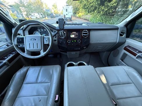 Used 2009 Ford F250 Lariat AWD/4WD image 17