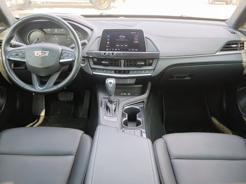 Used 2023 Cadillac CT4 Luxury image 33