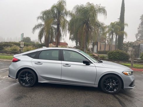 Certified 2024 Honda Civic Sport image 2