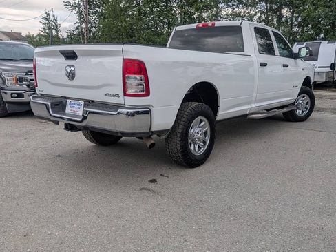 Used 2022 RAM 2500 Tradesman w/ Chrome Appearance Group AWD/4WD image 5