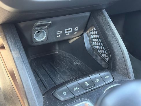 Used 2023 Chevrolet TrailBlazer ACTIV w/ Convenience Package AWD/4WD image 22