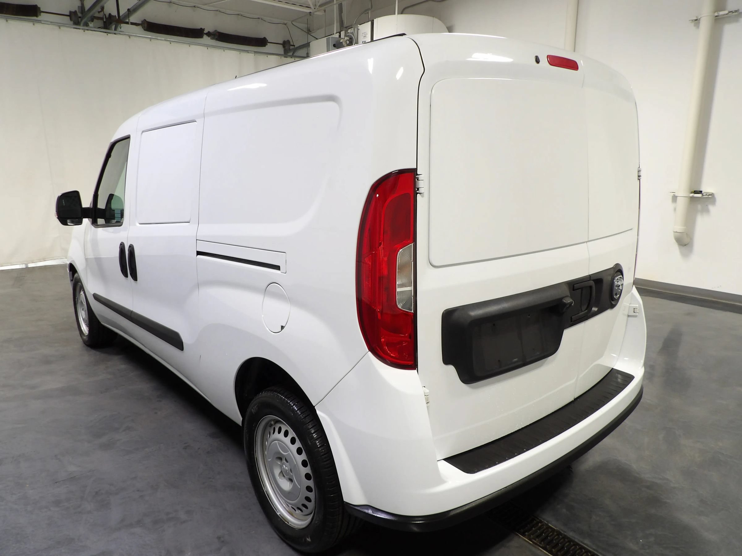 Used 2022 RAM ProMaster City Tradesman FWD image 6