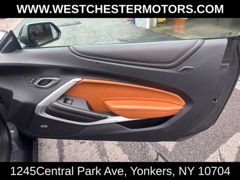 Used 2016 Chevrolet Camaro SS RWD image 13