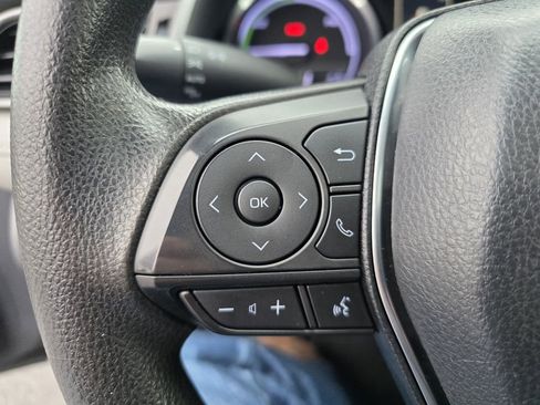 Used 2019 Toyota Camry LE image 20