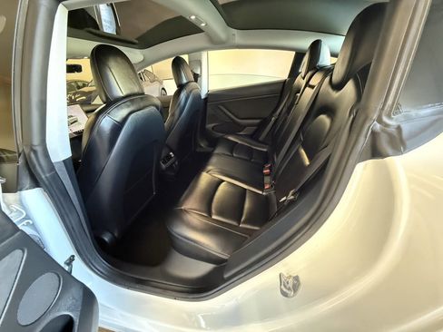 Used 2022 Tesla Model 3 RWD image 21