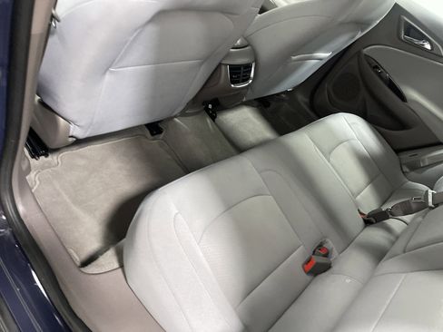 Used 2025 Chevrolet Malibu LT image 17