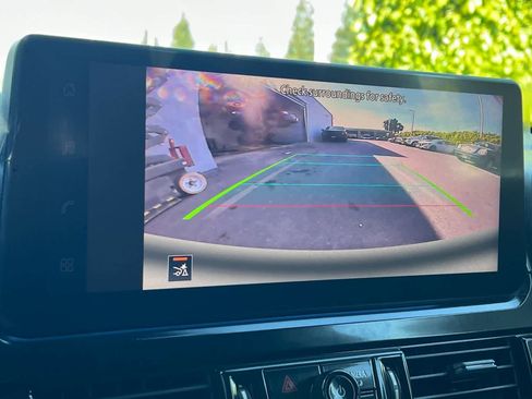 New 2026 Nissan Pathfinder SV image 23