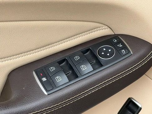 Used 2017 Mercedes-Benz GLS 450 4MATIC image 23