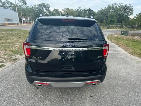 Used 2017 Ford Explorer Limited AWD/4WD image 6