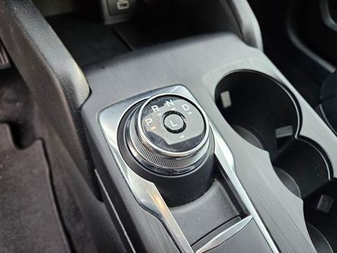 Used 2025 Ford Escape ST-Line image 24