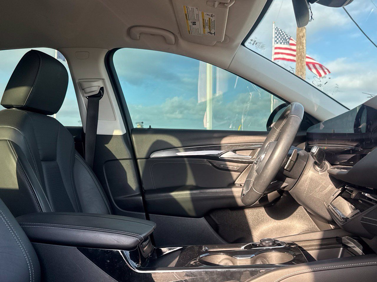 Used 2024 Buick Envision Preferred AWD/4WD image 28