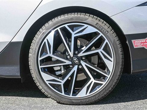 Certified 2024 Hyundai Ioniq 6 SEL image 10