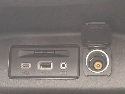 Certified 2023 Chevrolet Equinox RS w/ RS Leather Package image 26