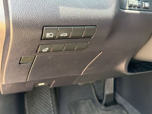Used 2018 Lexus RX 350 FWD w/ Premium Package image 18