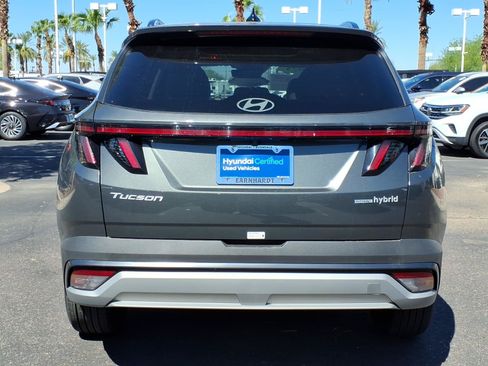 Certified 2025 Hyundai Tucson SEL AWD/4WD image 4