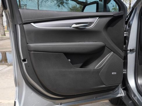 New 2026 Cadillac XT5 Luxury w/ LPO, Floor Liner Package image 91