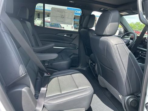 New 2026 Chevrolet Traverse LT FWD image 33