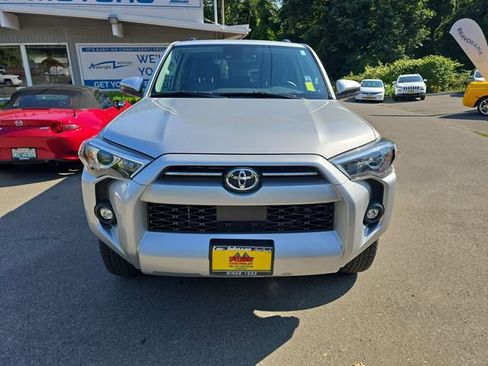 Used 2024 Toyota 4Runner SR5 image 9