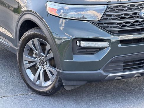 Used 2022 Ford Explorer XLT w/ Equipment Group 202A image 20