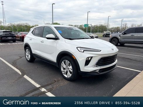 Used 2024 Buick Encore GX Preferred image 1