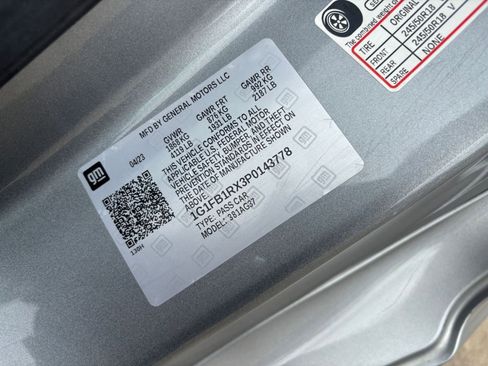 Used 2023 Chevrolet Camaro LT image 30