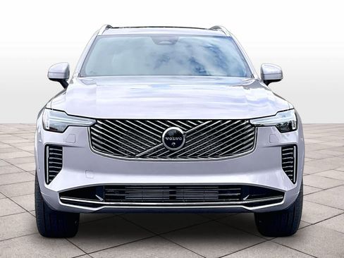 New 2026 Volvo XC90 T8 Plus w/ Protection Package AWD/4WD image 5