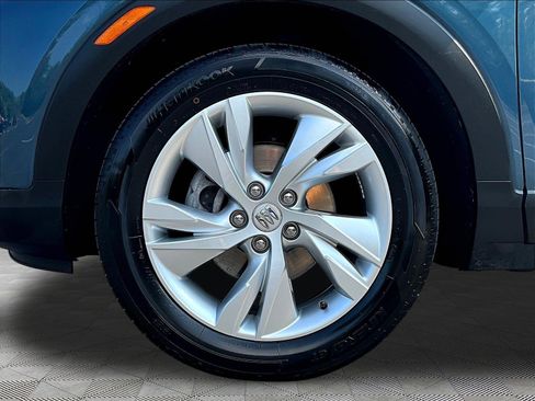 Used 2024 Buick Encore GX Preferred w/ Comfort Package FWD image 34