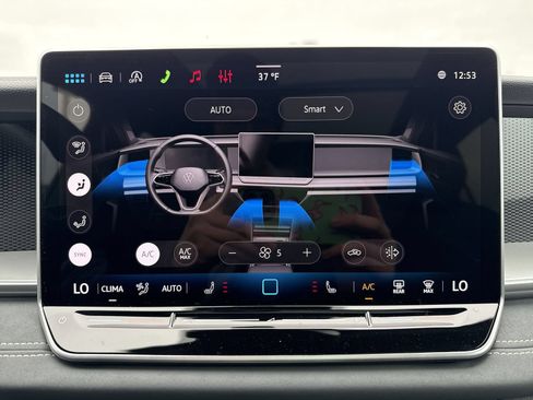 New 2026 Volkswagen Tiguan SE R-Line AWD/4WD image 18