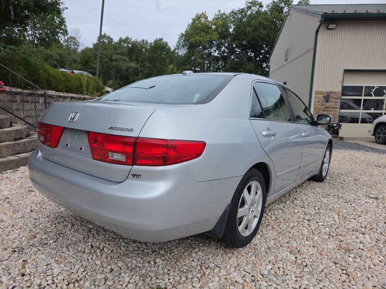 Used 2005 Honda Accord EX image 7