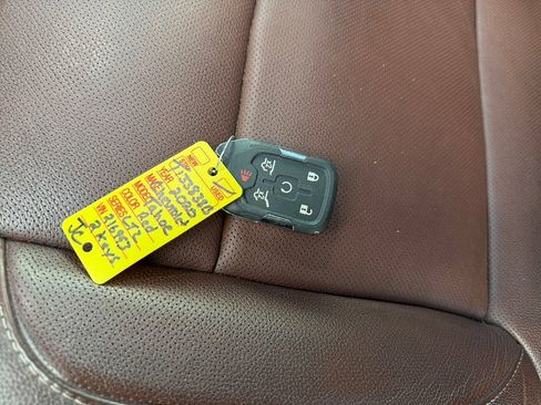 Used 2020 Chevrolet Tahoe Premier image 35