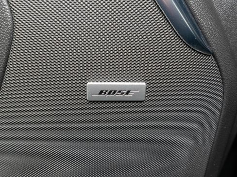 Used 2025 Chevrolet Tahoe High Country image 16