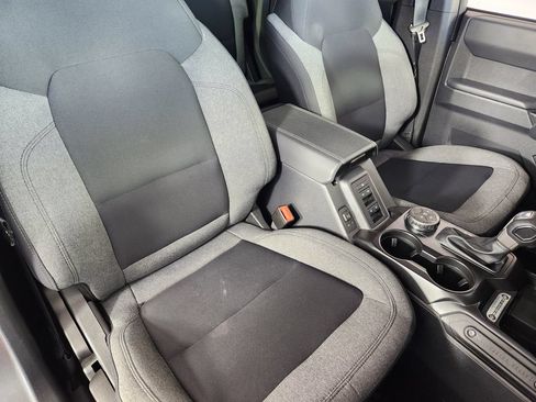Used 2025 Ford Bronco 4-Door AWD/4WD image 11